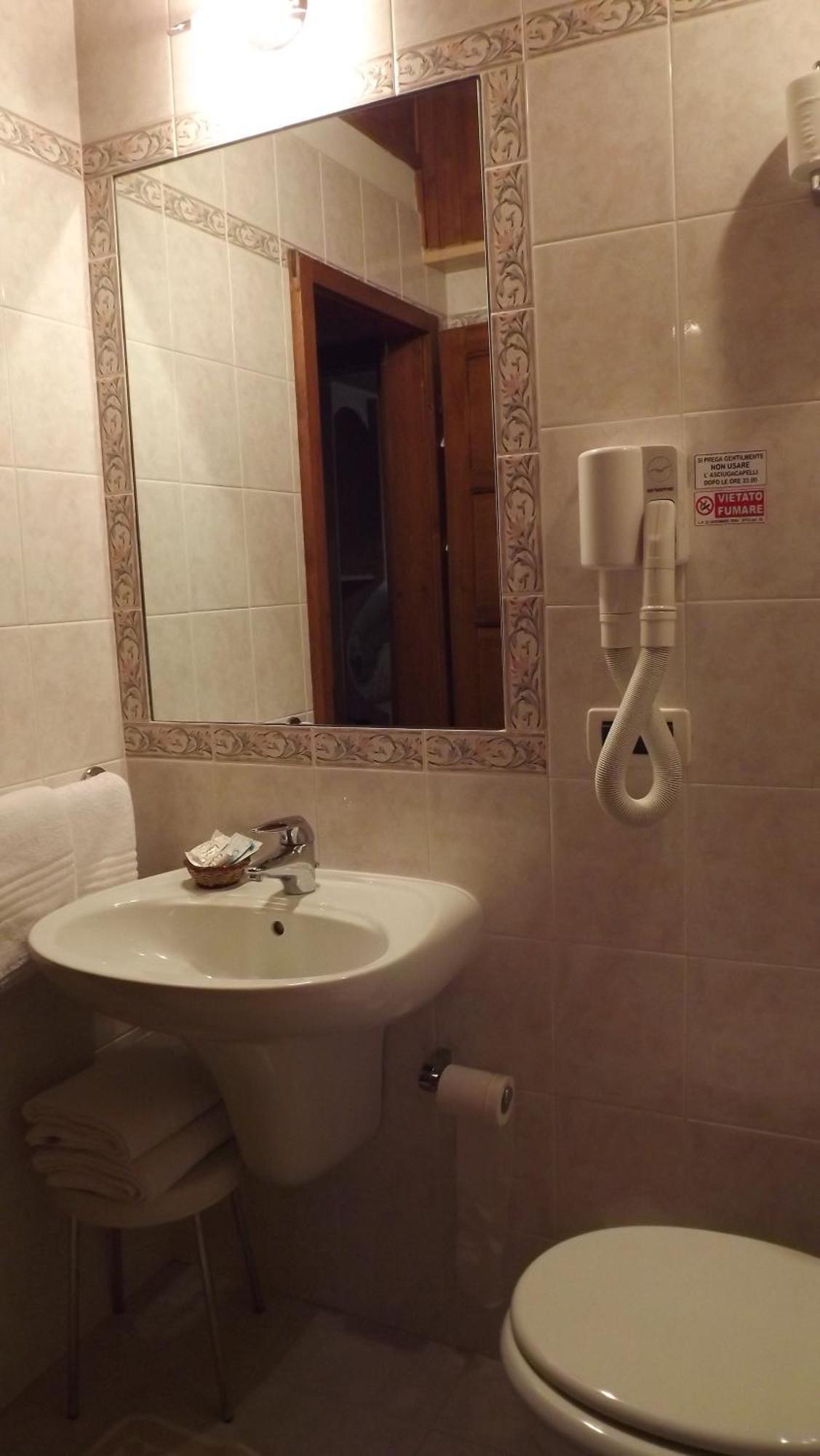 Hotel Garni Norma Madonna Exterior foto